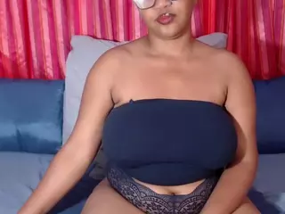 Londilicious33's Live Sex Cam Show