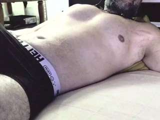 machoathome