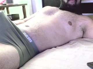 machoathome