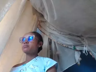 goddessmia777's Live Sex Cam Show