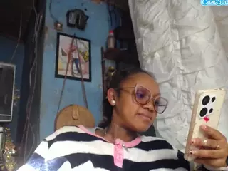 goddessmia777's Live Sex Cam Show