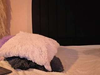 emmygomez Live Webcam on CamSoda