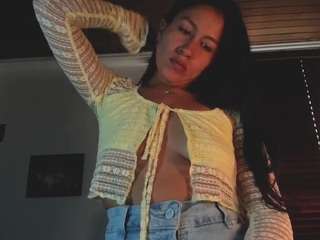 emmygomez Live Webcam on CamSoda