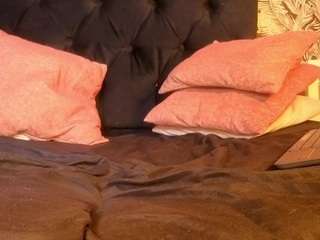 emmygomez live cam profile