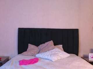 le modèle emmygomez est en webcam porno dans un show sur le site camsoda, il possède les tags suivants: anal,hairy pussy,young adult,tease,tattoos,squirter,skinny,sexy,ohmibod,nature,natural,naked,massage,anal-toys,lingerie,fingers,cowgirl,ass,asshole,black hair