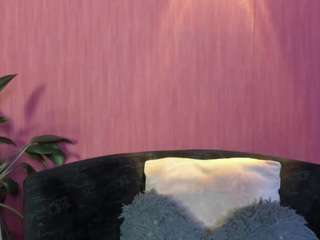 emmygomez's live room