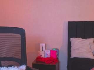 emmygomez Sex Cam Show