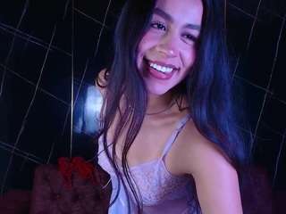 Emilia live webcam show