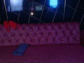 Emilia live webcam show