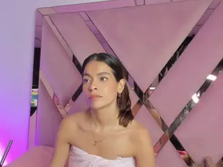Esmeraldaht's Live Sex Cam Show