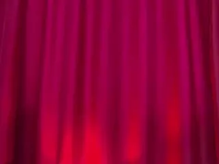Foxxxy-MILF's Live Sex Cam Show