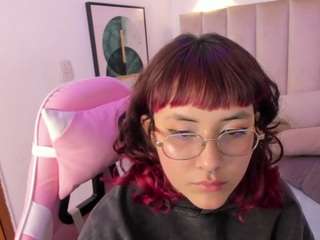 haru-bonny's CamSoda show and profile
