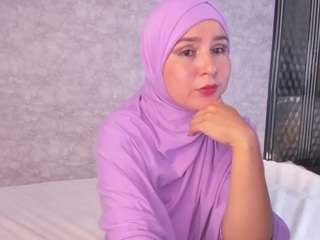 oil tits very hot [Multi Goal]