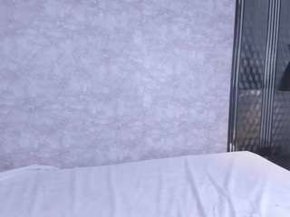 oil tits very hot [Multi Goal]