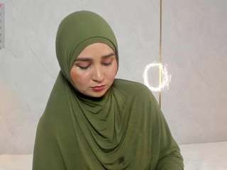 hiyab-sami's CamSoda show and profile