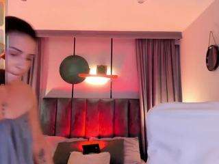  sheyla-hills chat room