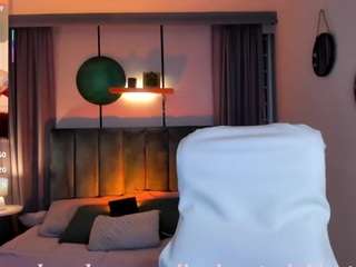  sheyla-hills chat room