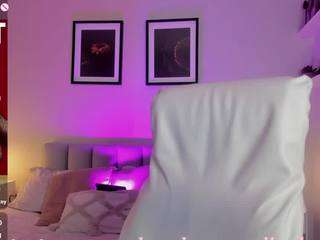 sheyla-hills Sex Cam Show