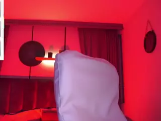 sheyla Hills's Live Sex Cam Show