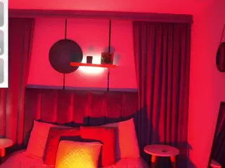 sheyla Hills's Live Sex Cam Show