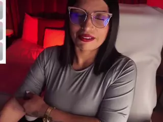 sheyla Hills's Live Sex Cam Show