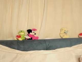 CAROLINAGOMEZZ live webcam show