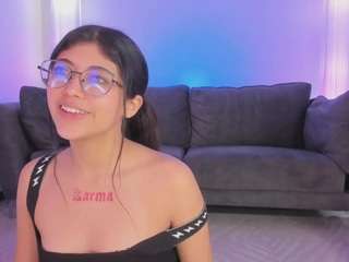 Curvy Corinne