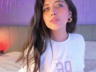 corinne-benson Sex Cam Show