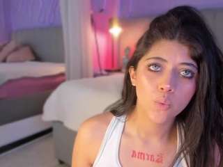 corinne-benson Sex Cam Show