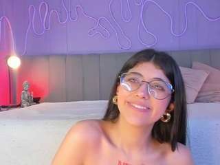 corinne-benson Sex Cam Show