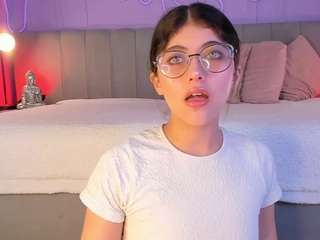 corinne-benson live webcam show