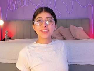 corinne-benson live webcam show