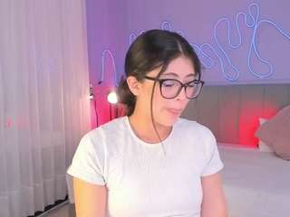 Curvy Corinne