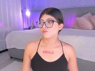 Curvy Corinne