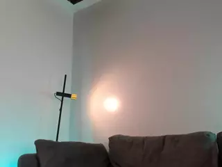 corinne-benson's Live Sex Cam Show