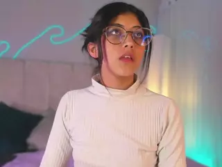corinne-benson's Live Sex Cam Show