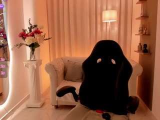 Karlaa_jhons live webcam show