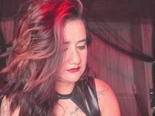 kyliemaxwell Live Webcam on CamSoda