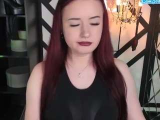lilymoonlight, female webcam model,  years old, on live webcam