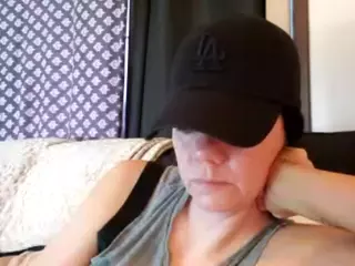 MrsStPatrick's Live Sex Cam Show