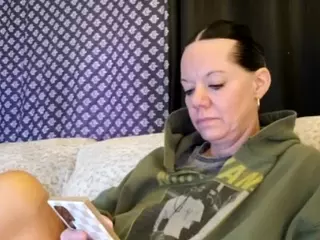 MrsStPatrick's Live Sex Cam Show