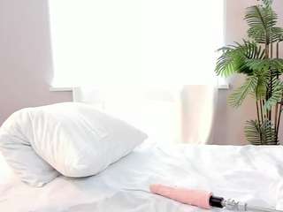 le modèle naomisunset est en webcam porno dans un show sur le site camsoda, il possède les tags suivants: ahegao,solo,lush,natural,no smoking,pussy,shaved pussy,skinny,spank,amateur,squirter,strip,suck,tease,thin,tiny tits,wet,living room,foot fetish,fingers