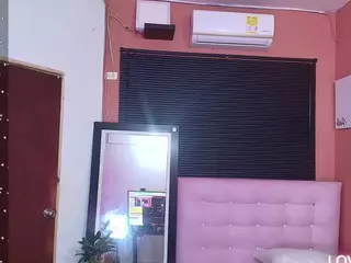 hottbrunettee's Live Sex Cam Show
