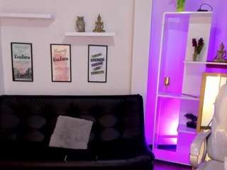 kylie-firee Live Webcam on CamSoda