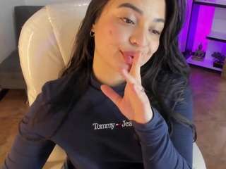 kylie-firee Live Webcam on CamSoda