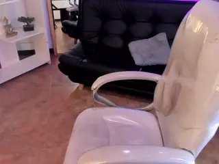Kylie-firee's Live Sex Cam Show