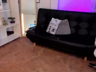 Kylie-firee's Live Sex Cam Show