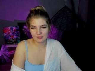 lilywilliamss Live Webcam on CamSoda