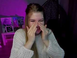 lilywilliamss's CamSoda show and profile