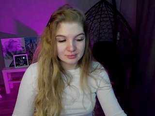 lilyWilliamss live webcam on Soda Cams